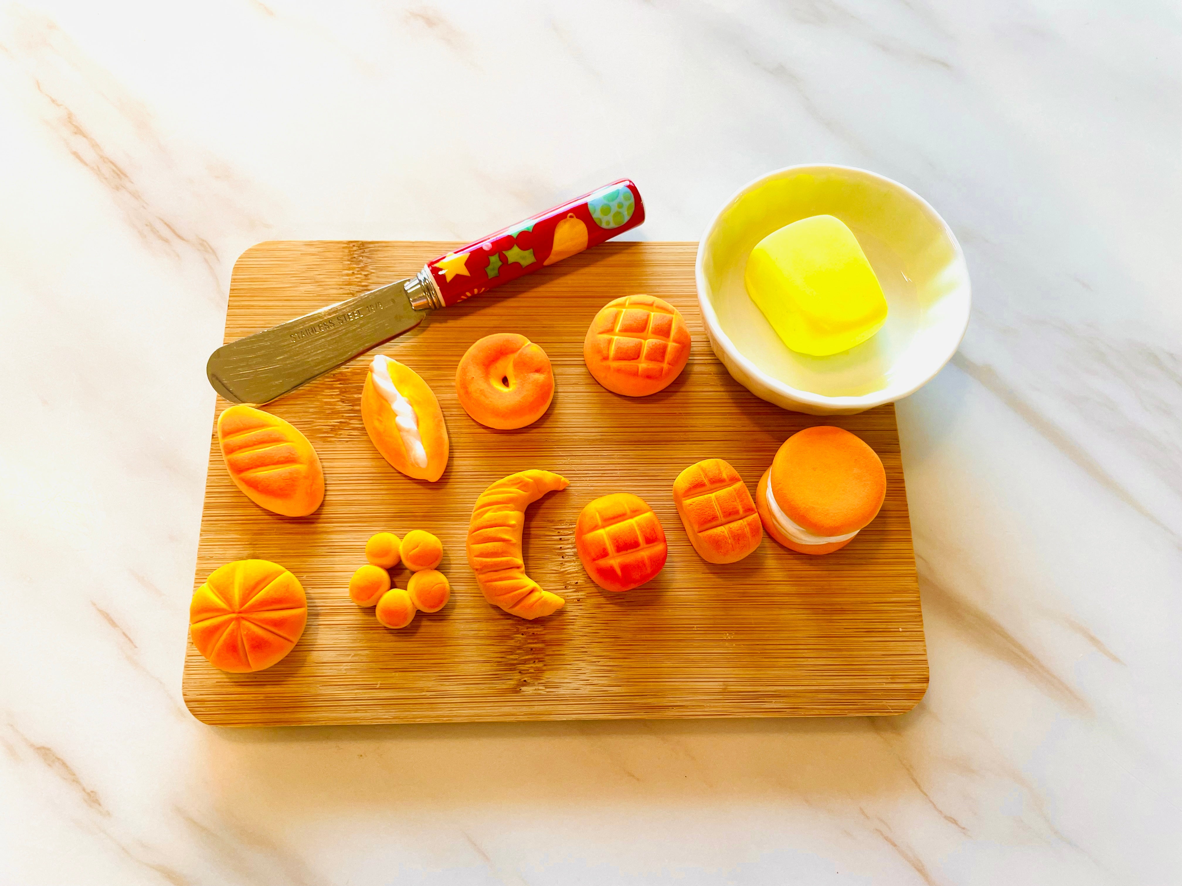 Party Bundle Starter Bakery Theme -Dino’s Bakery for 5 kids