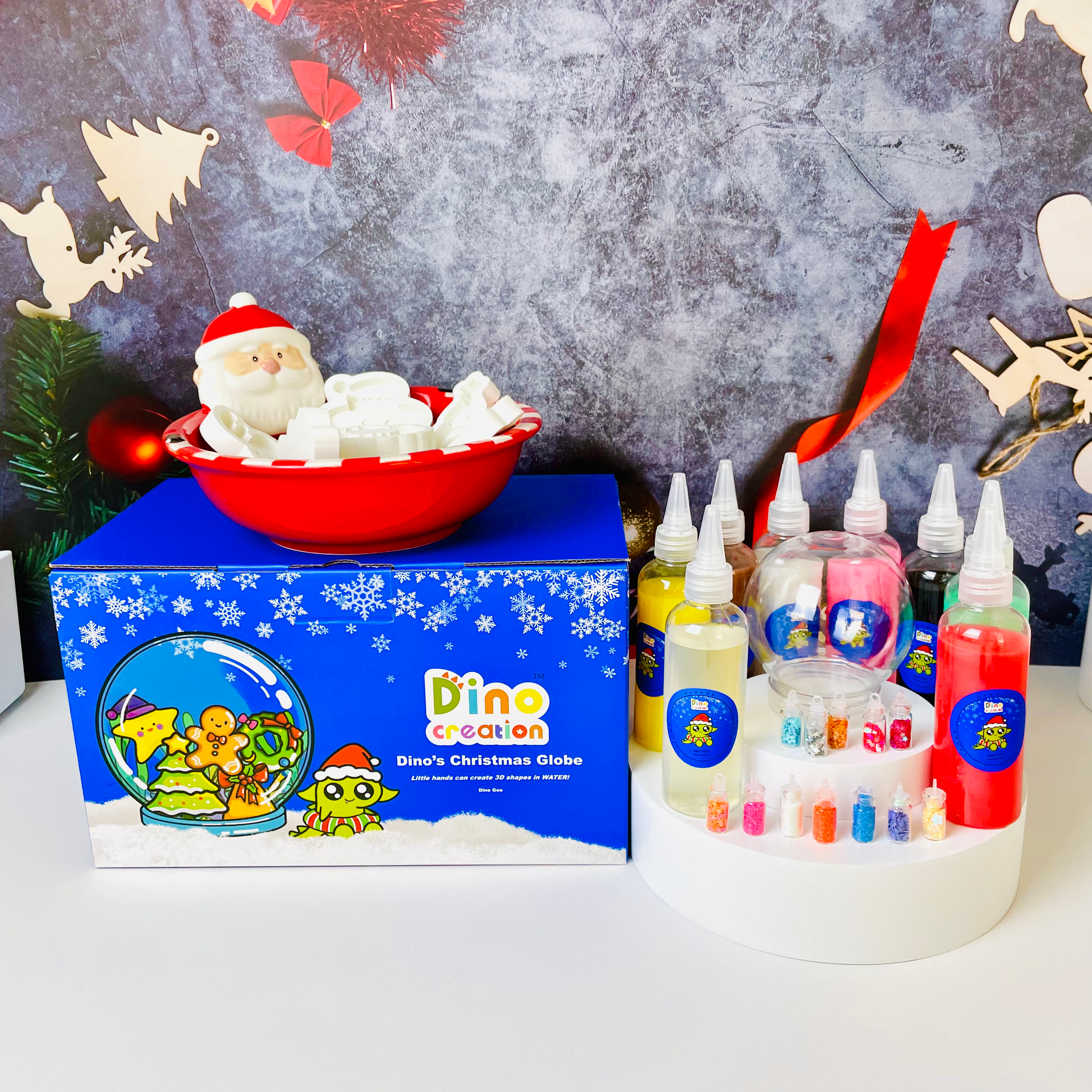 Party Bundle Starter Pack Dino's Christmas Globe