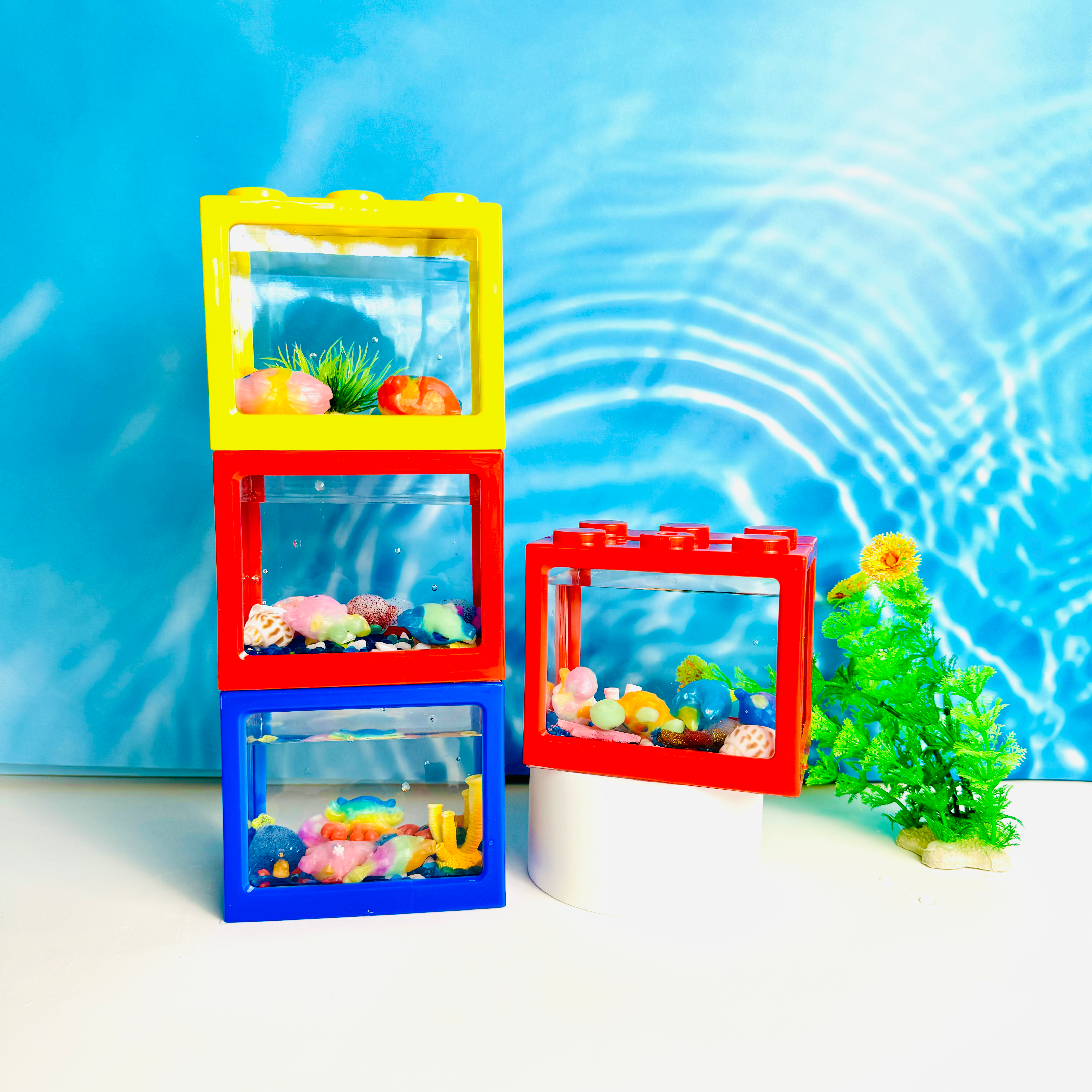 Block Fish Tank for Dino Goo Display