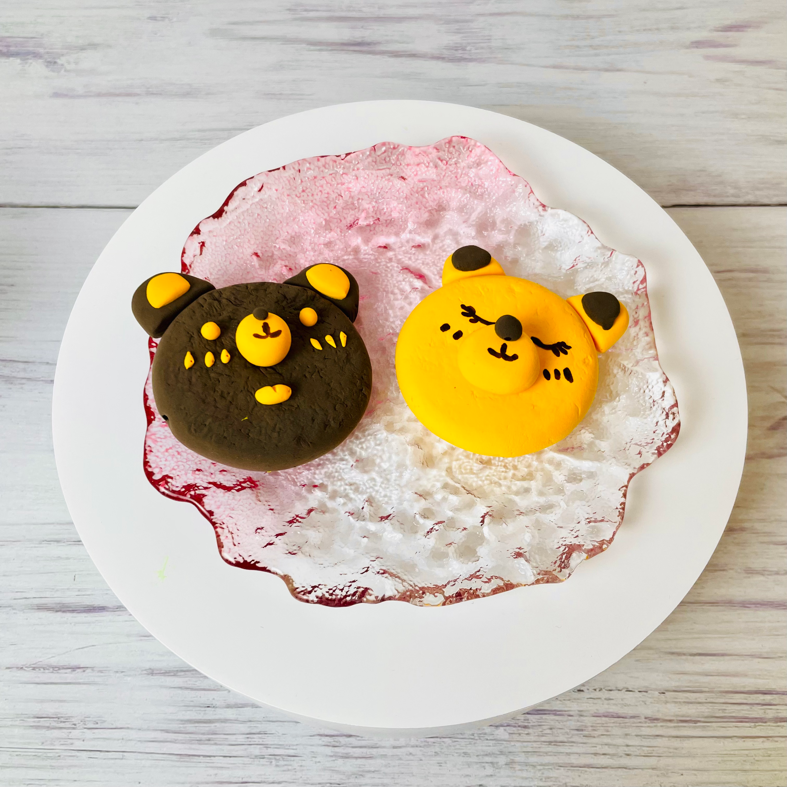 DINO CLAY - Dino’s Lunch Box Bear Biscuits