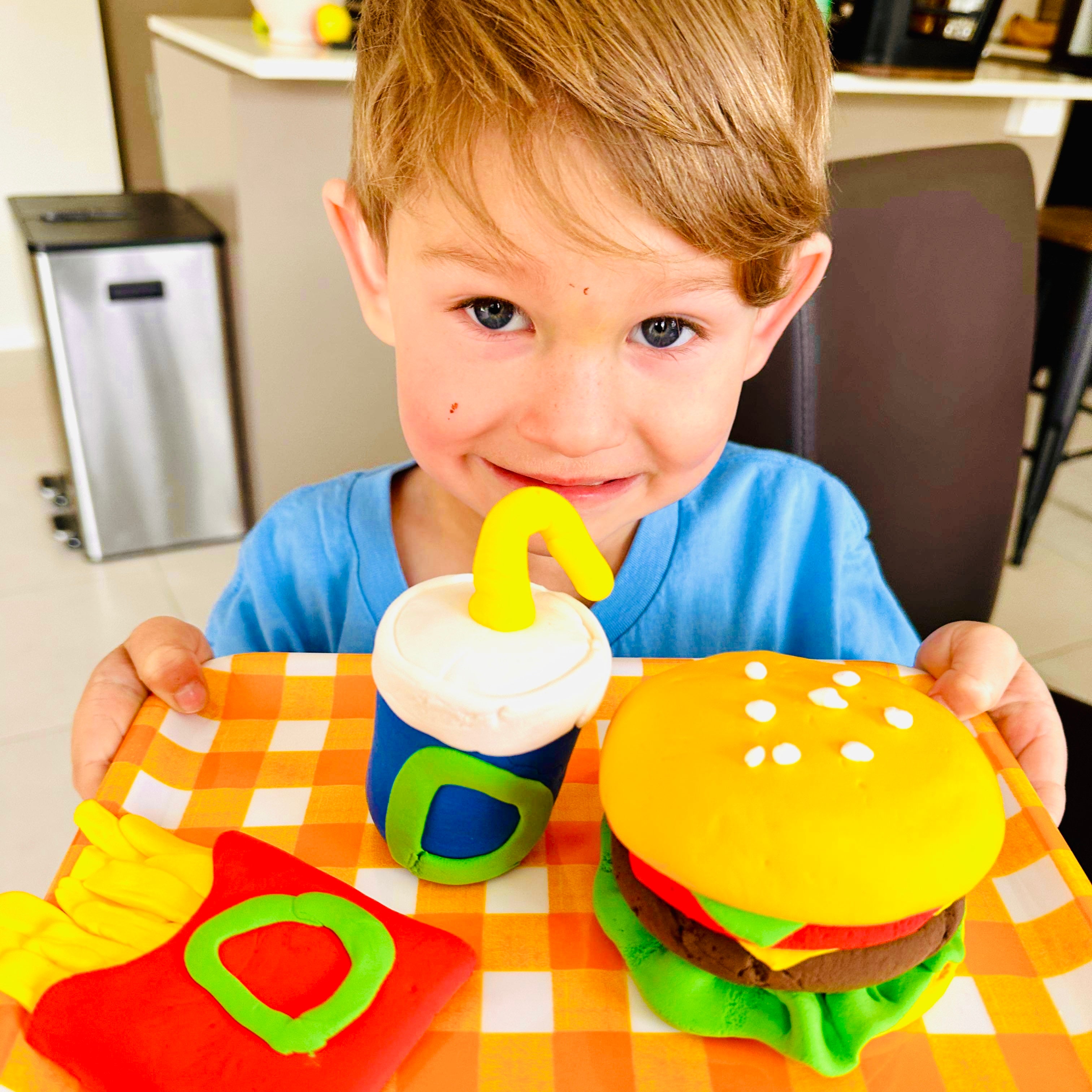 DINO CLAY - Dino’s Burger Meal